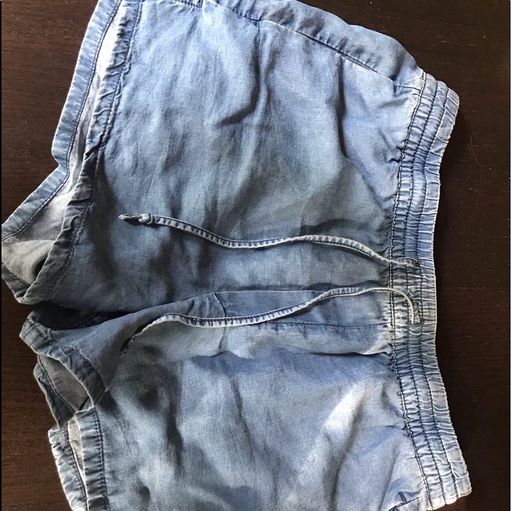 Gap lyocell shorts